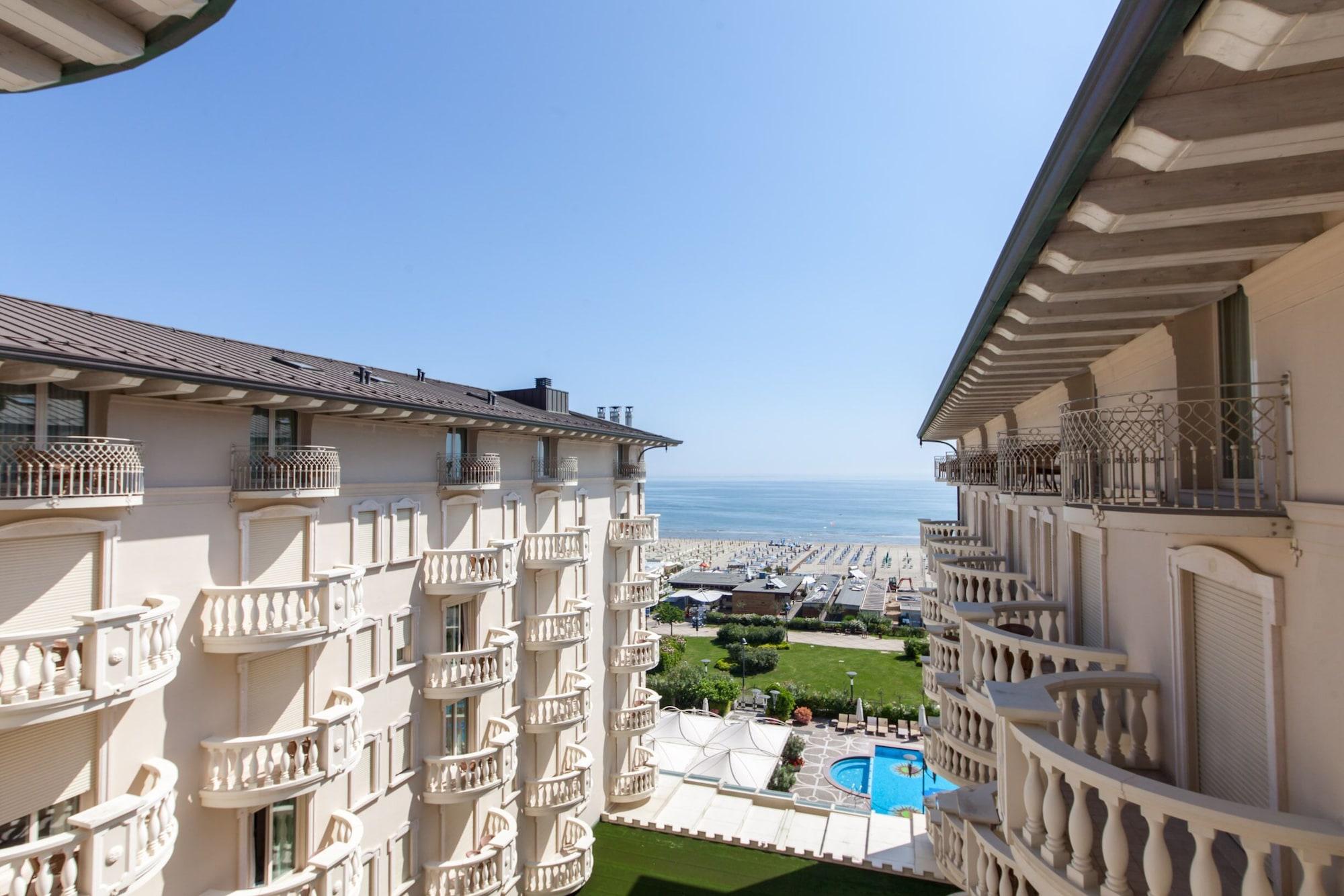 Palace Hotel Milano Marittima Eksteriør bilde