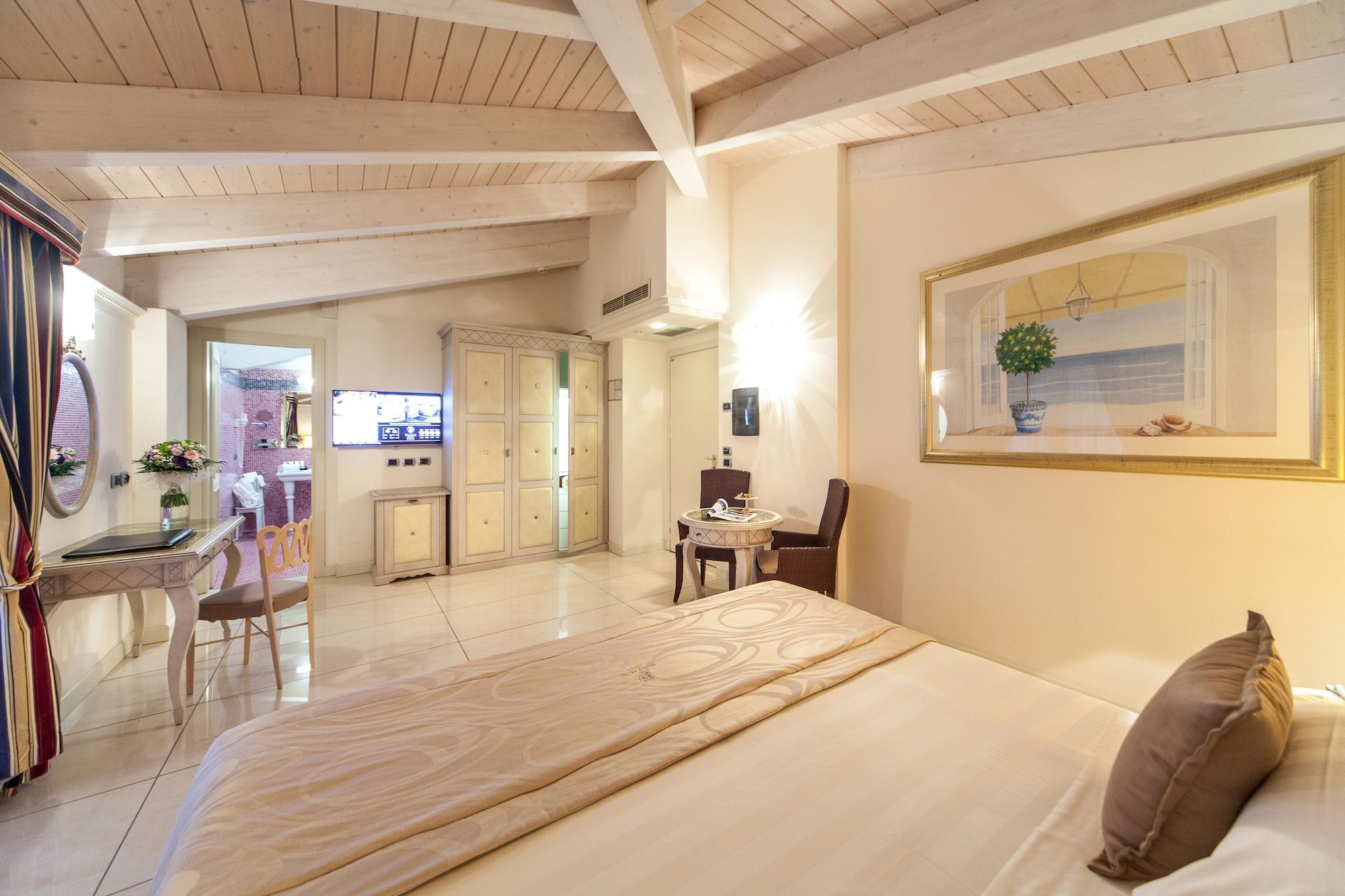 Palace Hotel Milano Marittima Eksteriør bilde