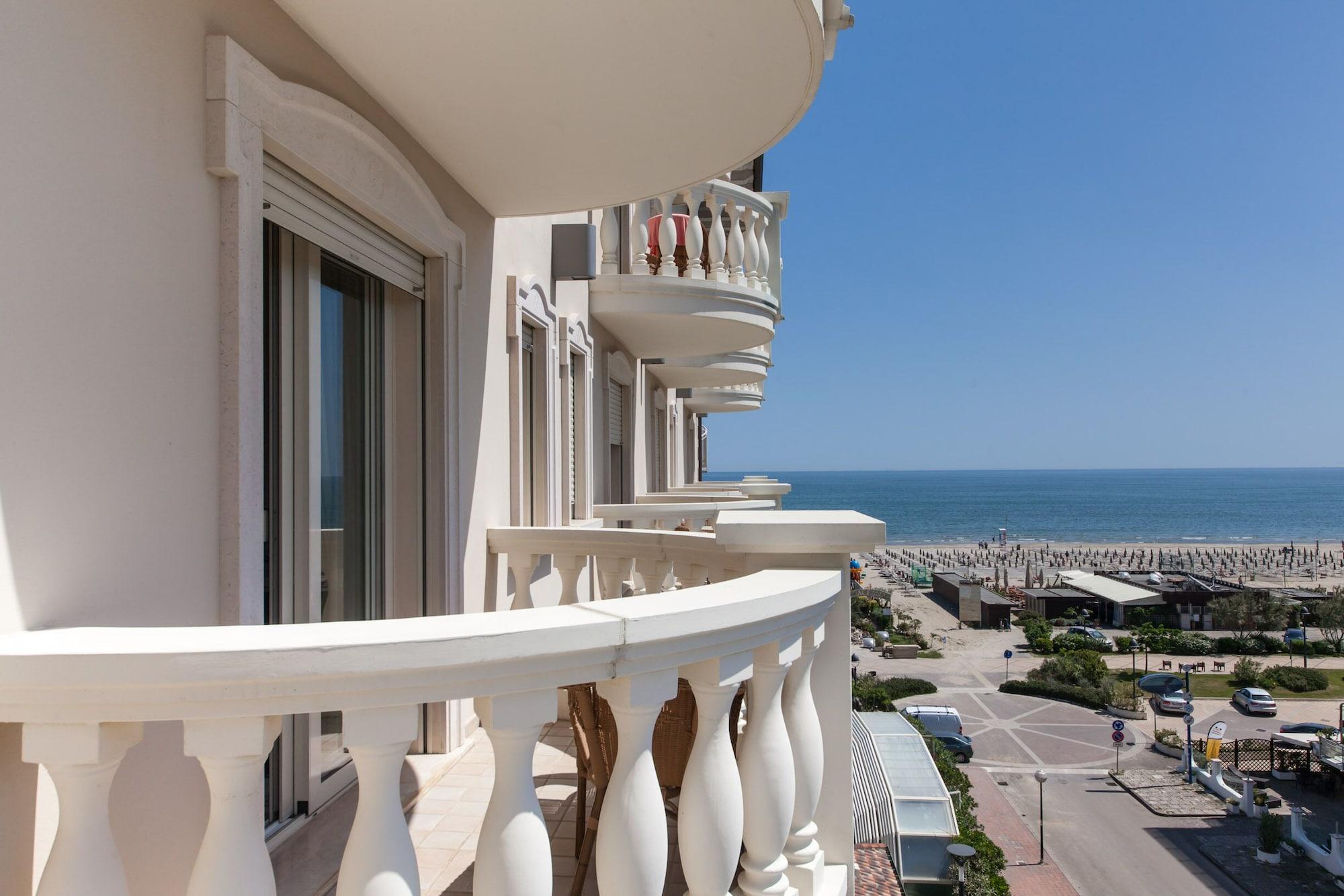 Palace Hotel Milano Marittima Eksteriør bilde