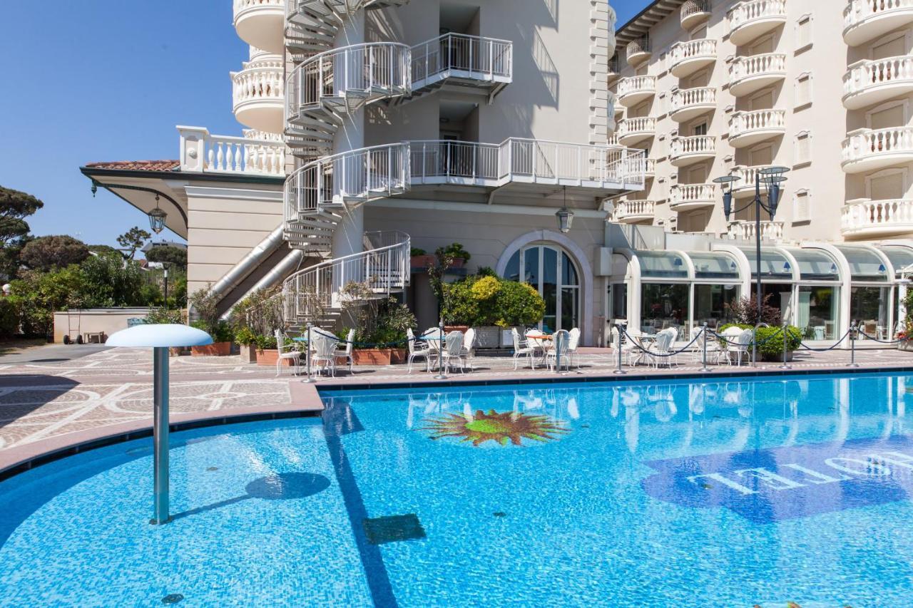 Palace Hotel Milano Marittima Eksteriør bilde